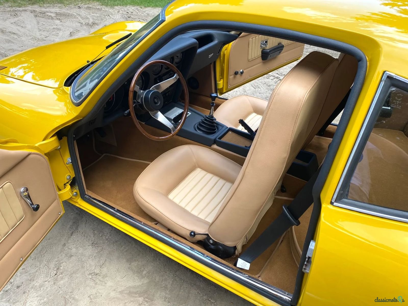 1969' Opel GT photo #5