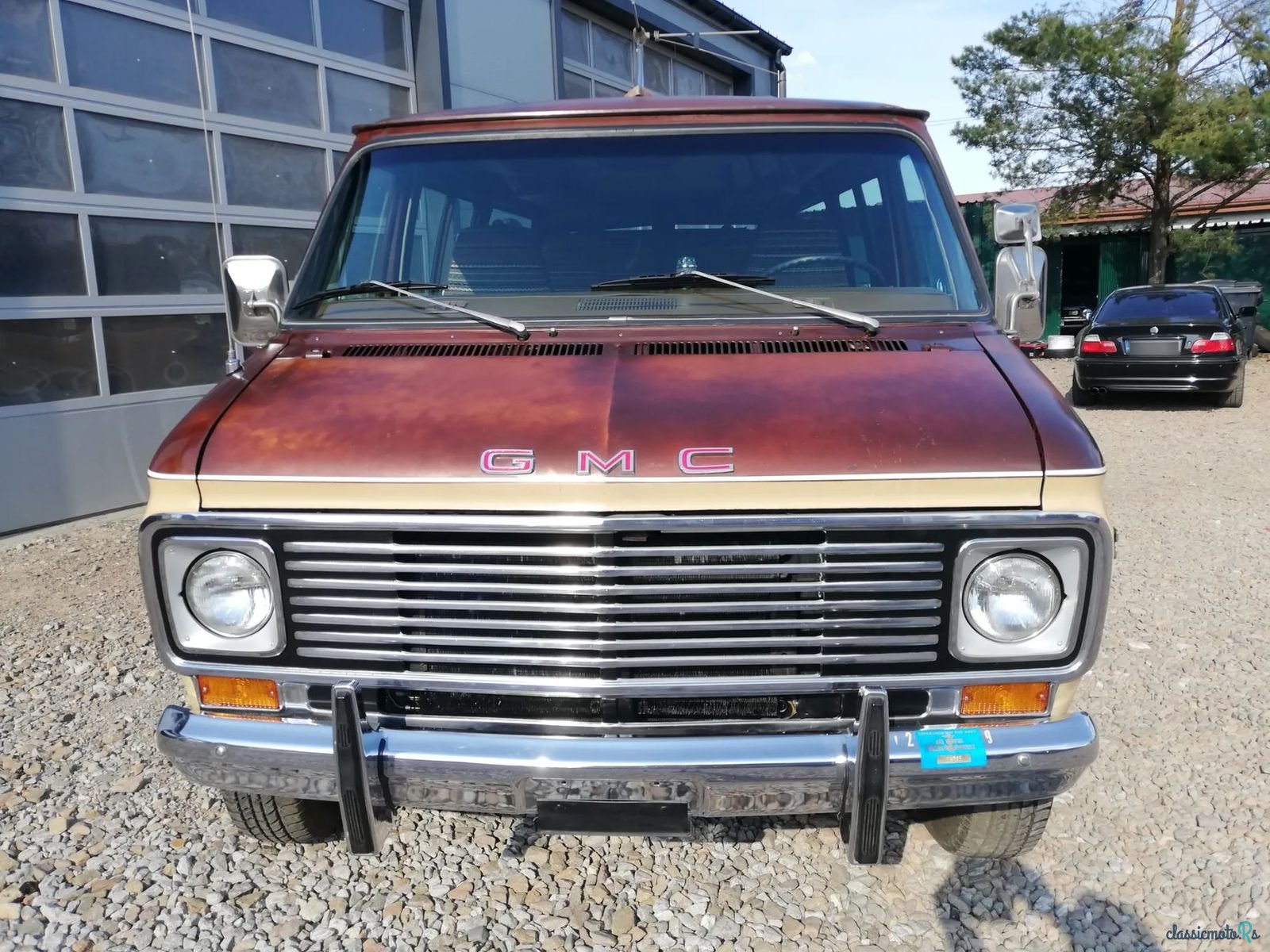 1977' GMC Vandura photo #2