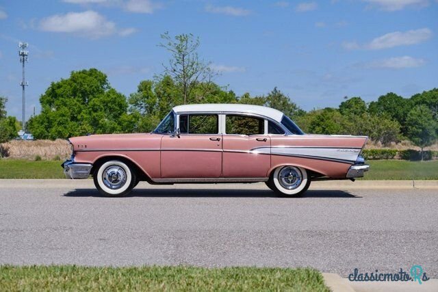 1957' Chevrolet Bel Air photo #2