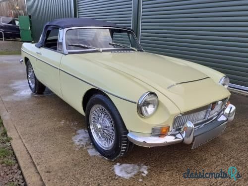 1969' MG MGC photo #4
