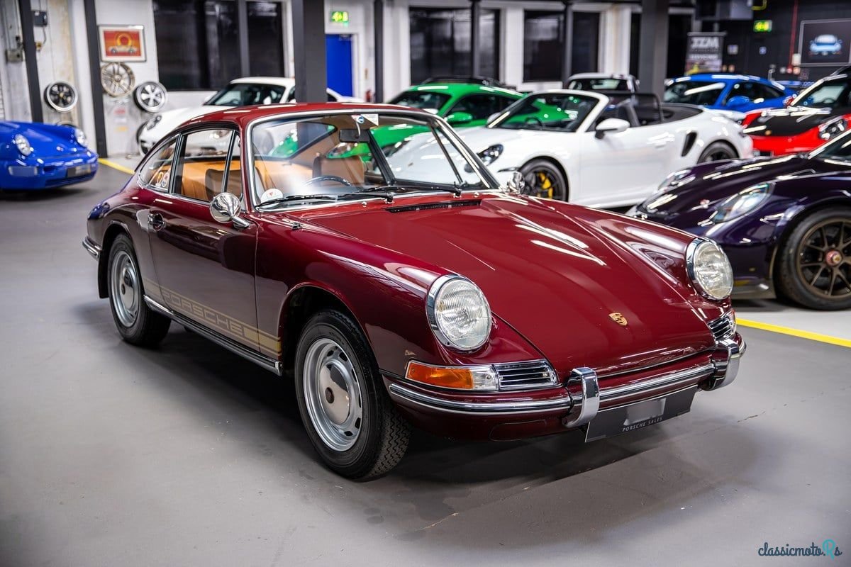 1968' Porsche 911 photo #2