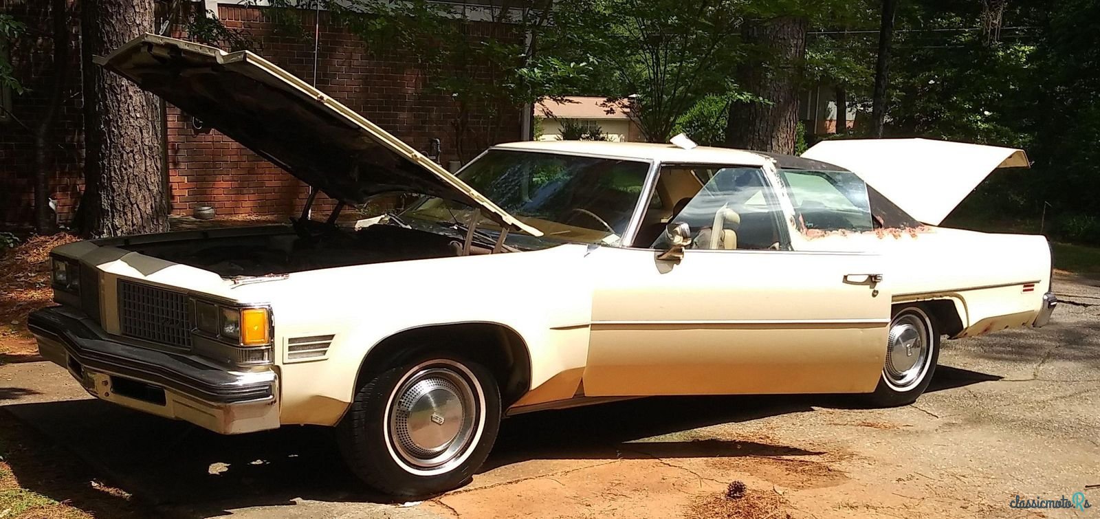 1976' Oldsmobile Ninety-Eight photo #2
