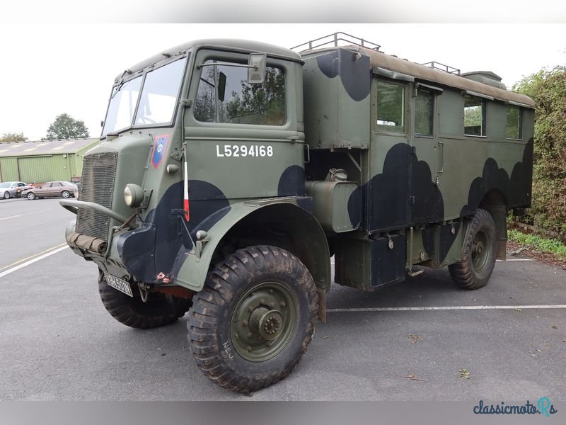 1943' Bedford QLR photo #1