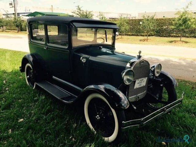1929' Ford Tudor photo #3