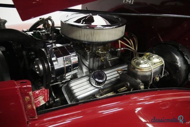 1941' Chevrolet photo #1