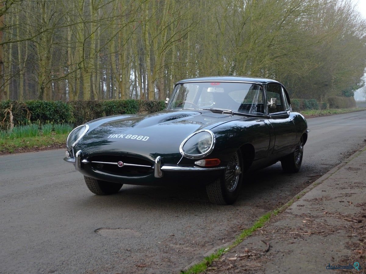 1966' Jaguar E-Type photo #3