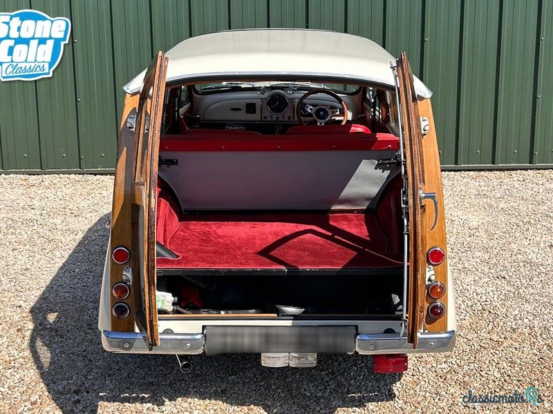 1966' Morris Minor photo #5