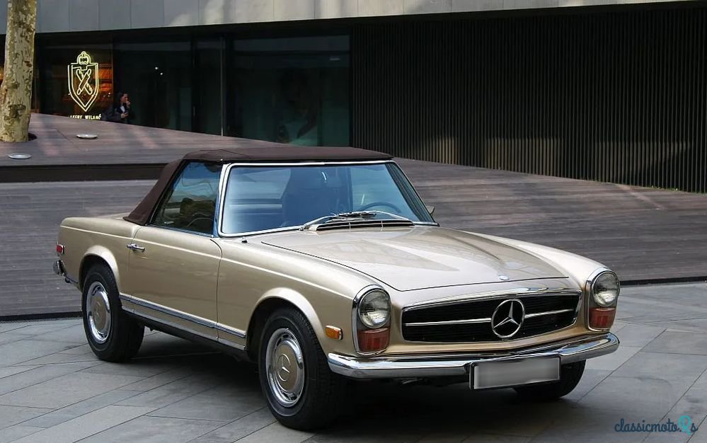 1971' Mercedes-Benz W113 photo #2