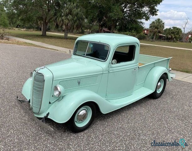 1937' Ford Pickup photo #2