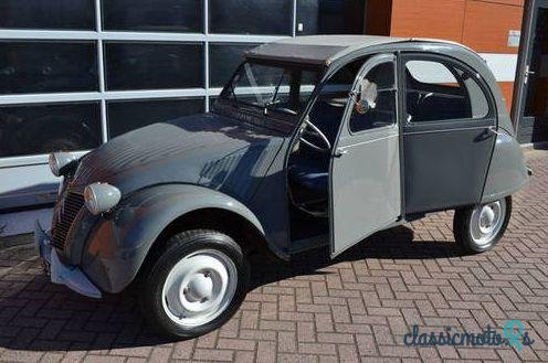 1959' Citroen 2CV photo #6