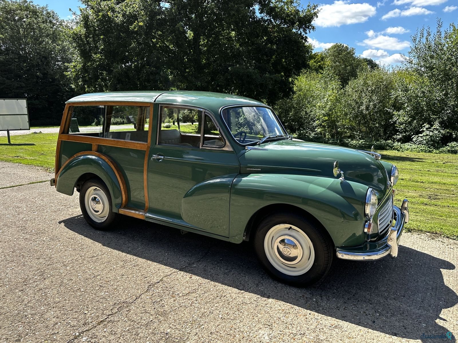 1962' Morris Minor Traveller photo #6