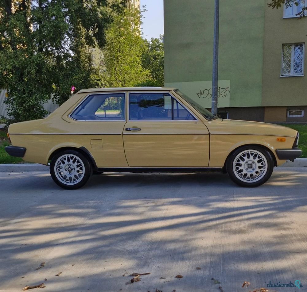 1980' Volkswagen Polo photo #1