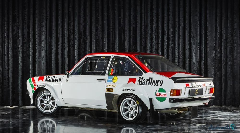 1984' Ford Escort photo #4