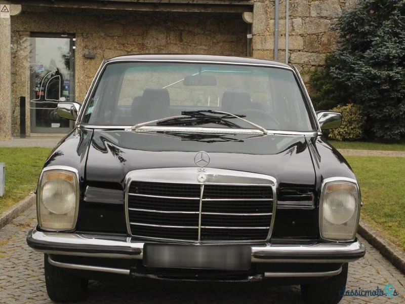 1975' Mercedes-Benz 240 photo #2