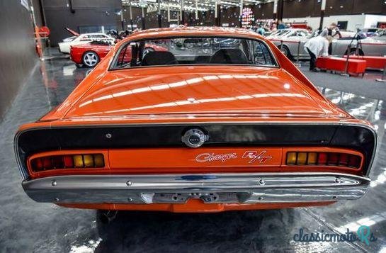 1972' Chrysler Charger R/T photo #1