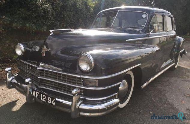 1947' Chrysler New-Yorker Windsor 4 Doors photo #3