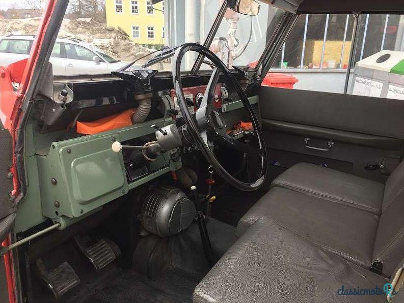 1967' Land Rover 109 photo #4