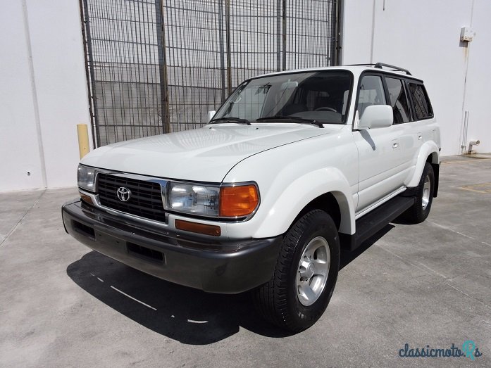 1995' Toyota Land Cruiser photo #1