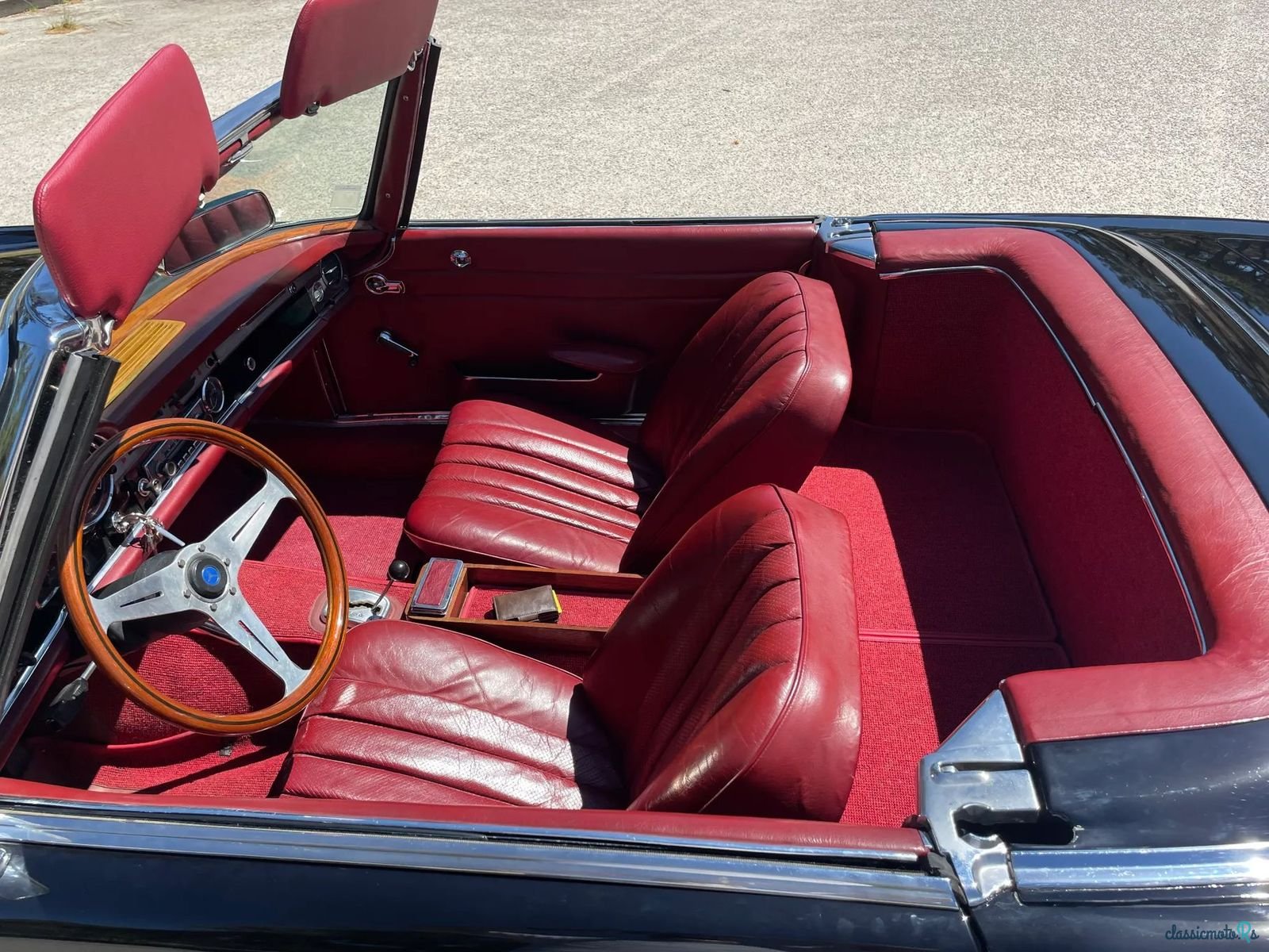 1966' Mercedes-Benz 230 photo #6