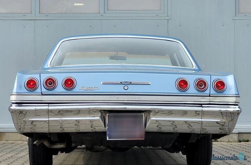 1965' Chevrolet Impala photo #6