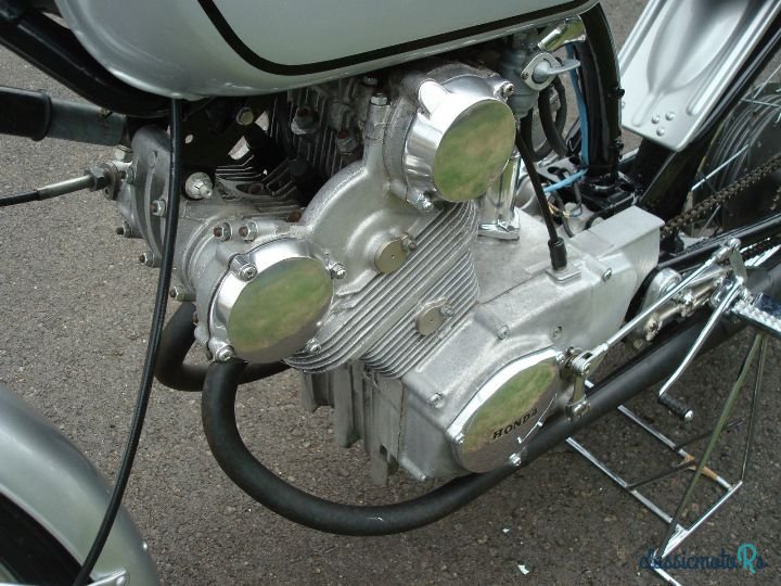 1963' Honda CR93 photo #6