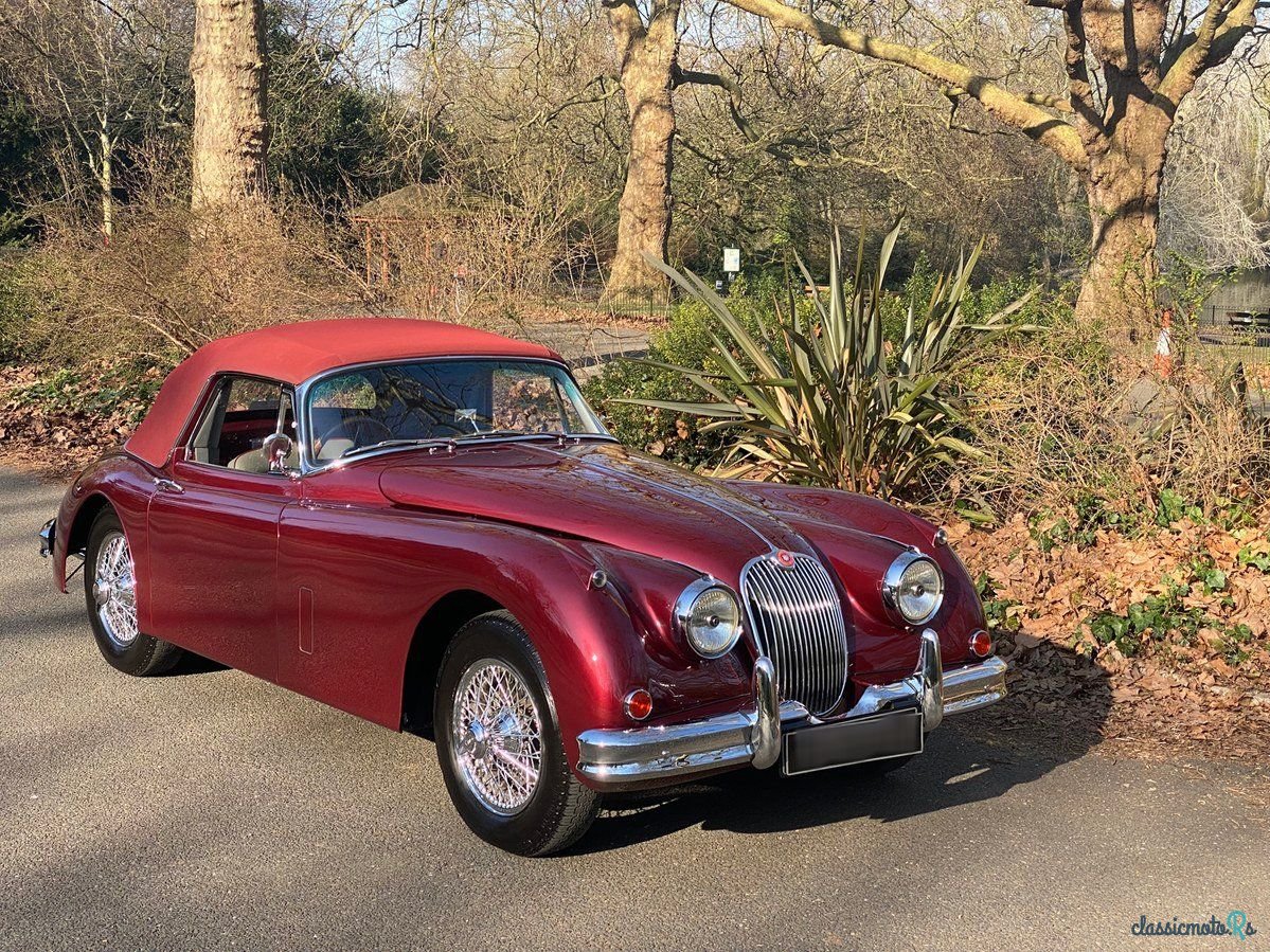 1957' Jaguar Xk150 photo #1