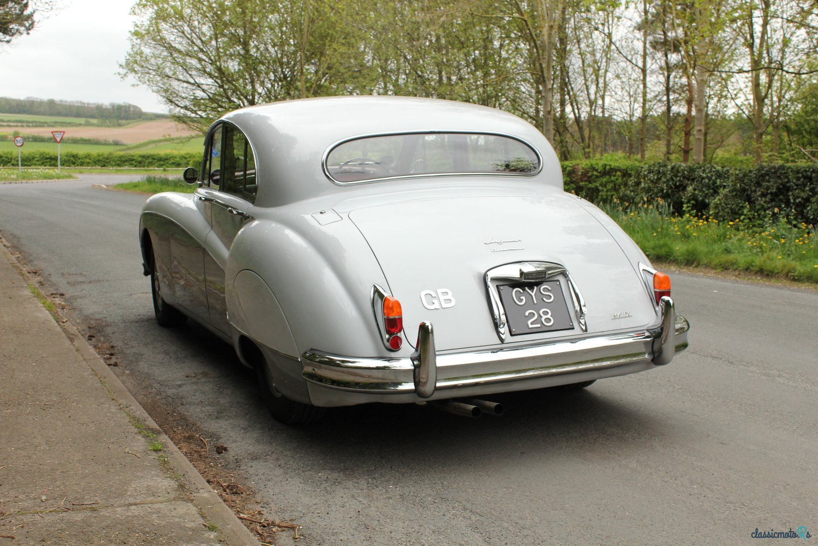 1960' Jaguar Mk9 photo #4
