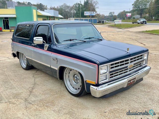 1986' Chevrolet Blazer photo #1