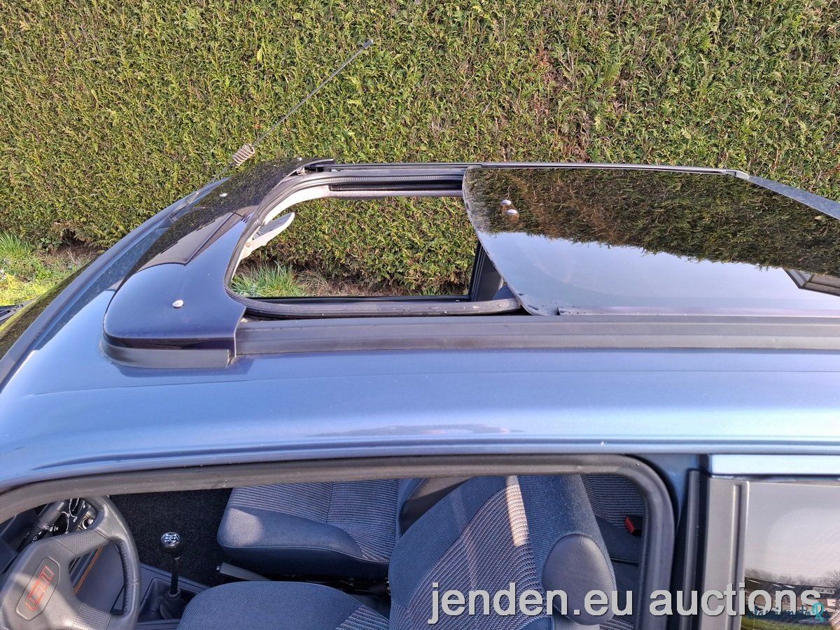 1990' Peugeot 304 309 XR photo #7