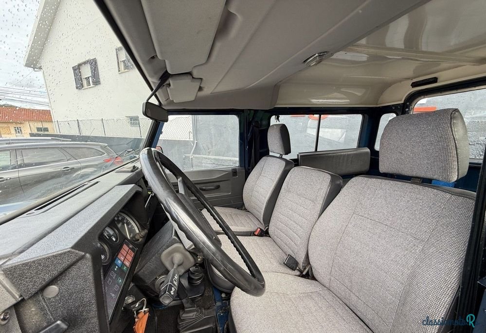 1980' Land Rover Defender photo #2