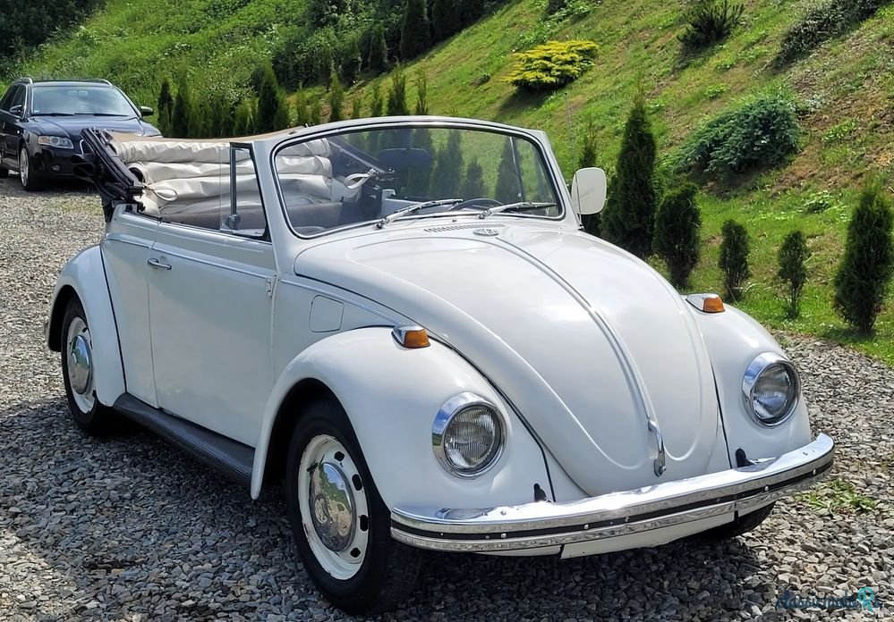 1970' Volkswagen Garbus photo #2