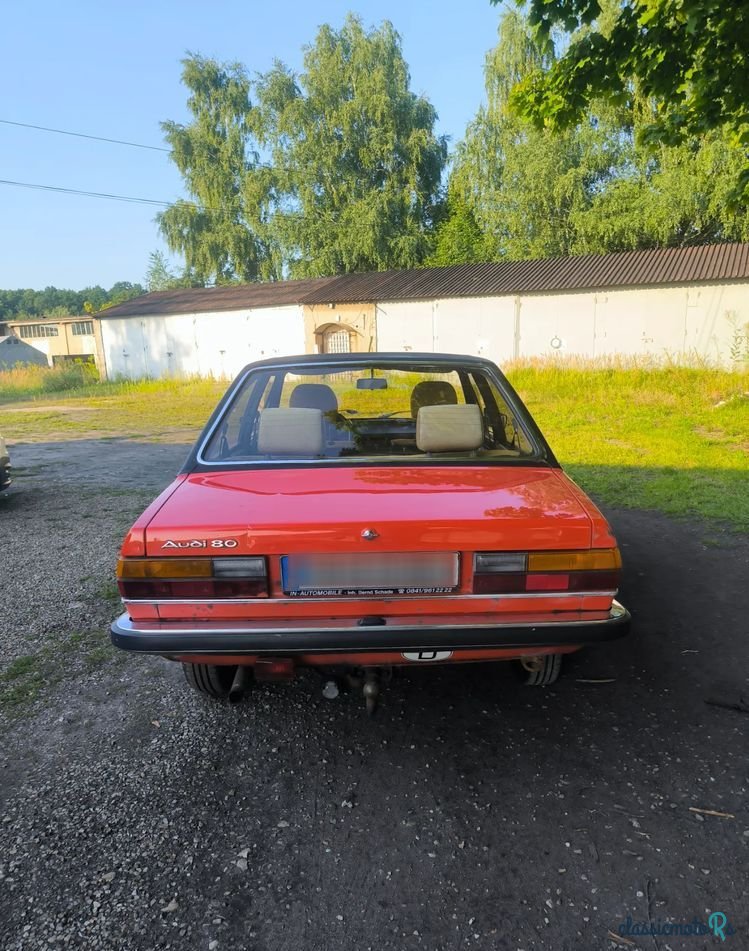 1977' Audi 80 1.6 photo #6