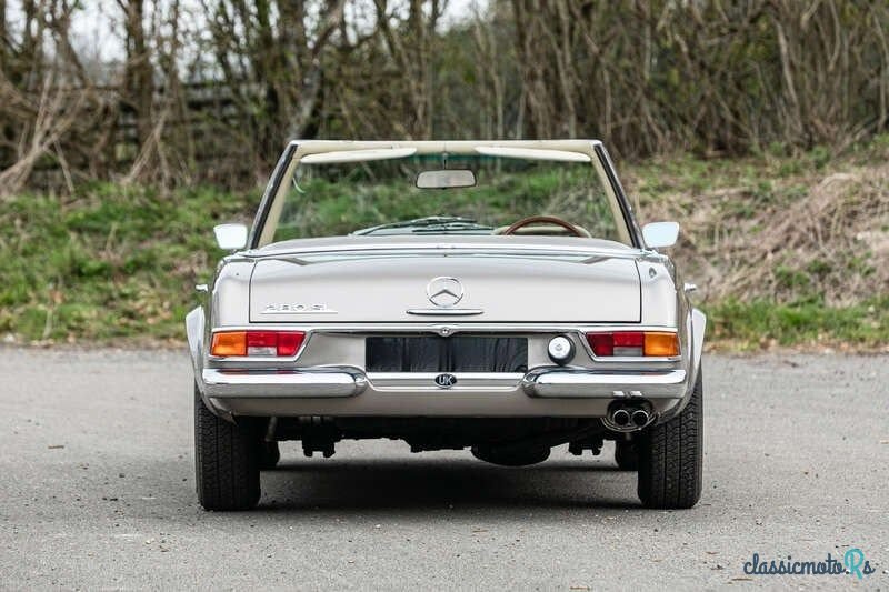 1970' Mercedes-Benz 280 photo #6