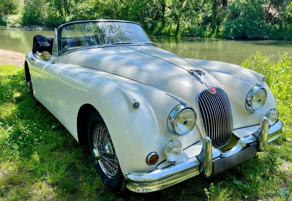 1958' Jaguar Xk150 photo #2