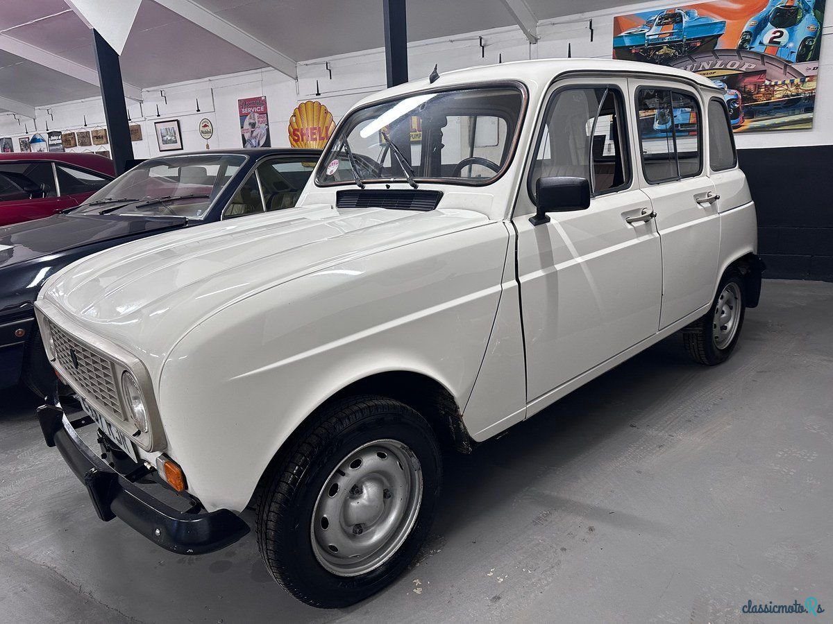 1985' Renault 4 photo #2