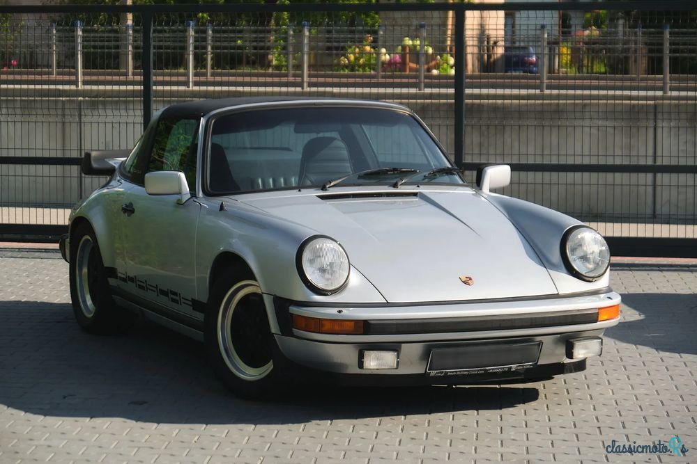 1980' Porsche 911 photo #1