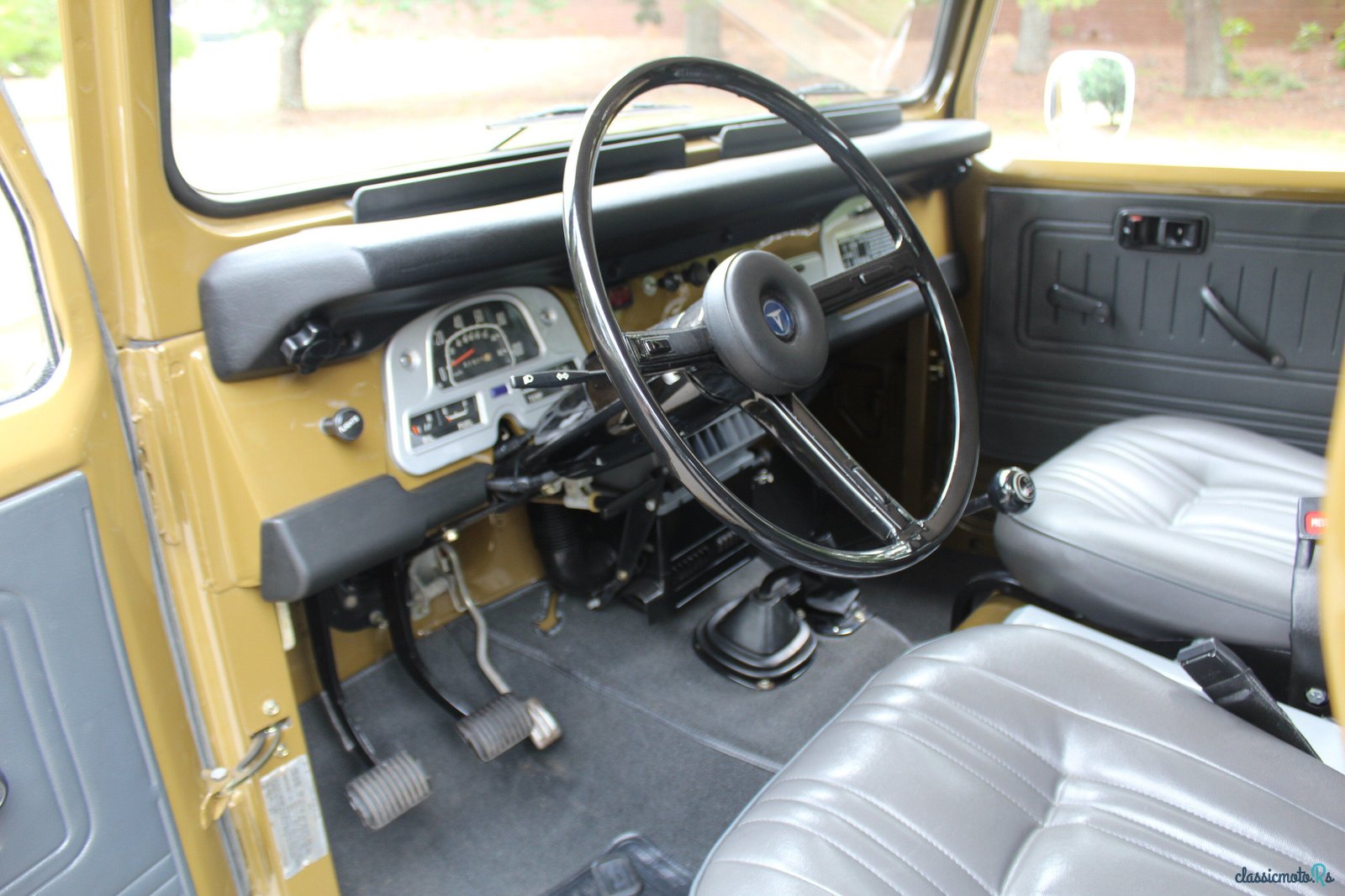 1978' Toyota Land Cruiser photo #3