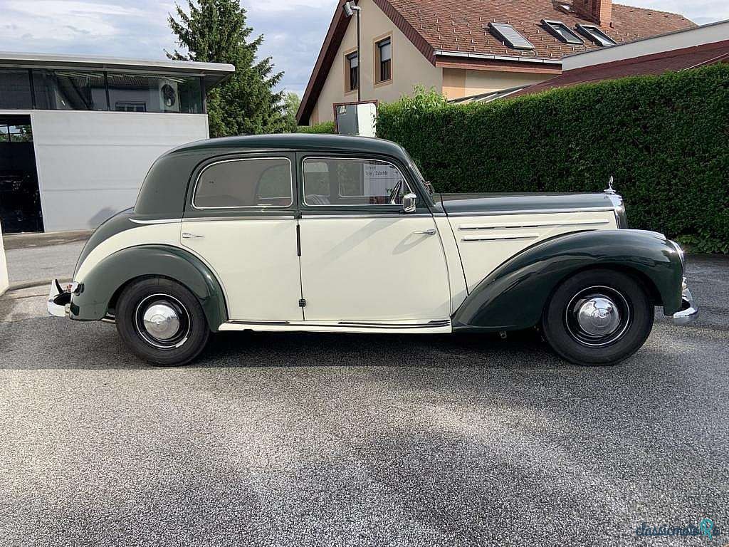 1953' Daimler DB 18 photo #4