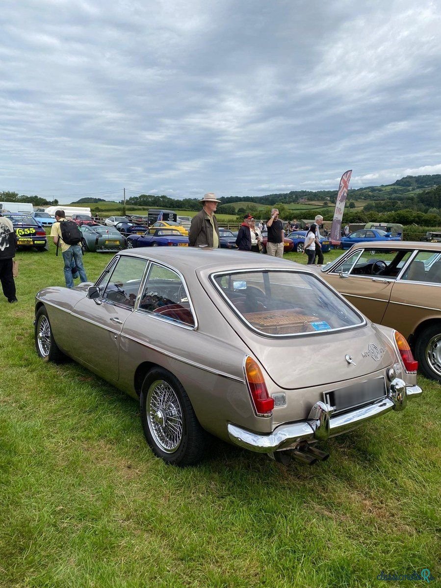 1967' MG MGC photo #1