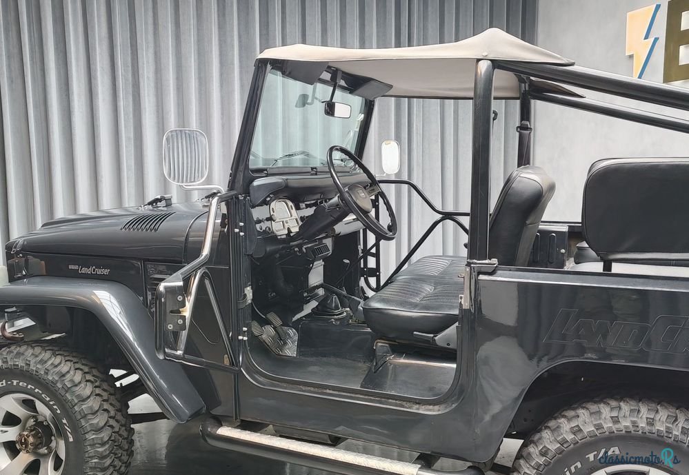 1981' Toyota Land Cruiser photo #6