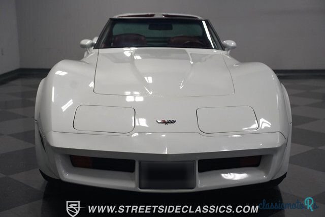 1982' Chevrolet Corvette photo #5
