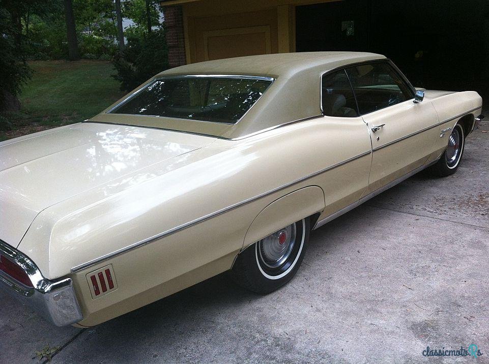 1970' Pontiac Executive photo #2