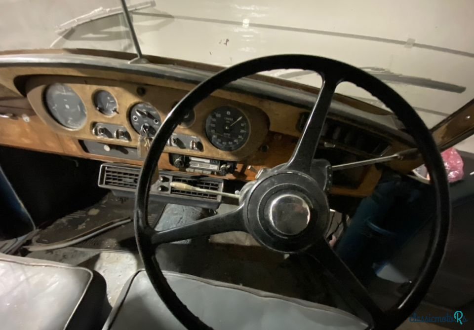 1967' Bentley photo #6