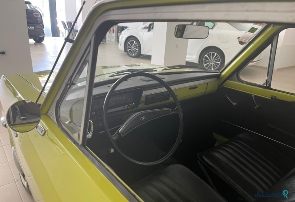 1970' Datsun 1000 photo #6