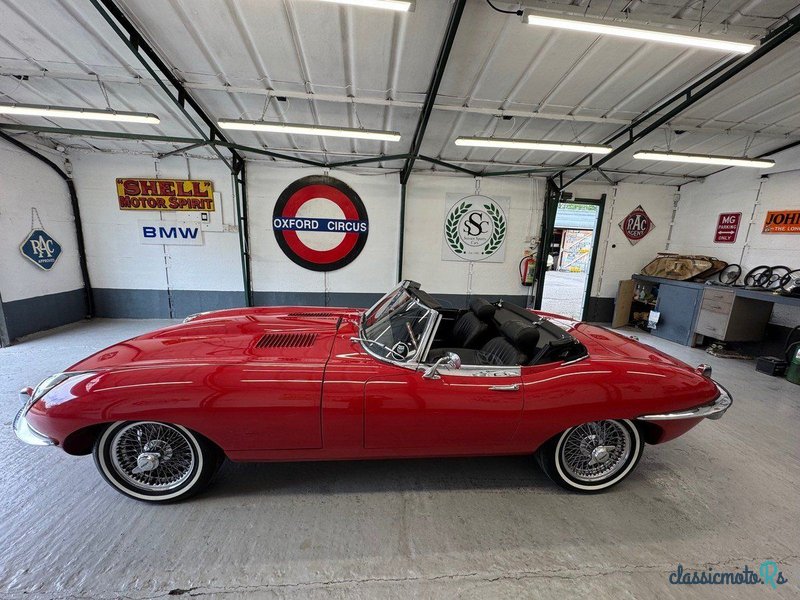1969' Jaguar E-Type photo #2