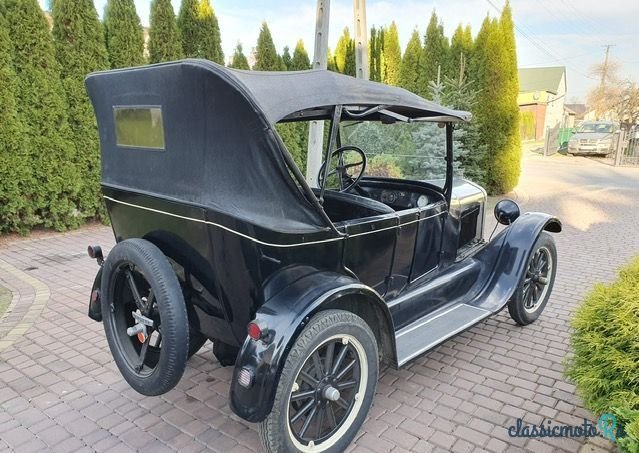 1925' Ford Model T photo #5