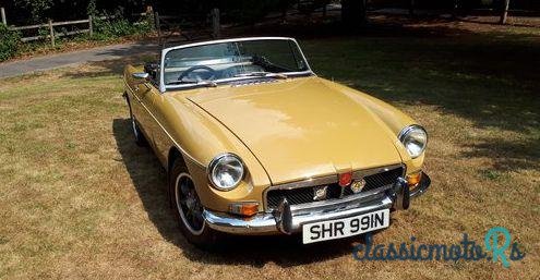1974' MG MGB Roadster photo #4