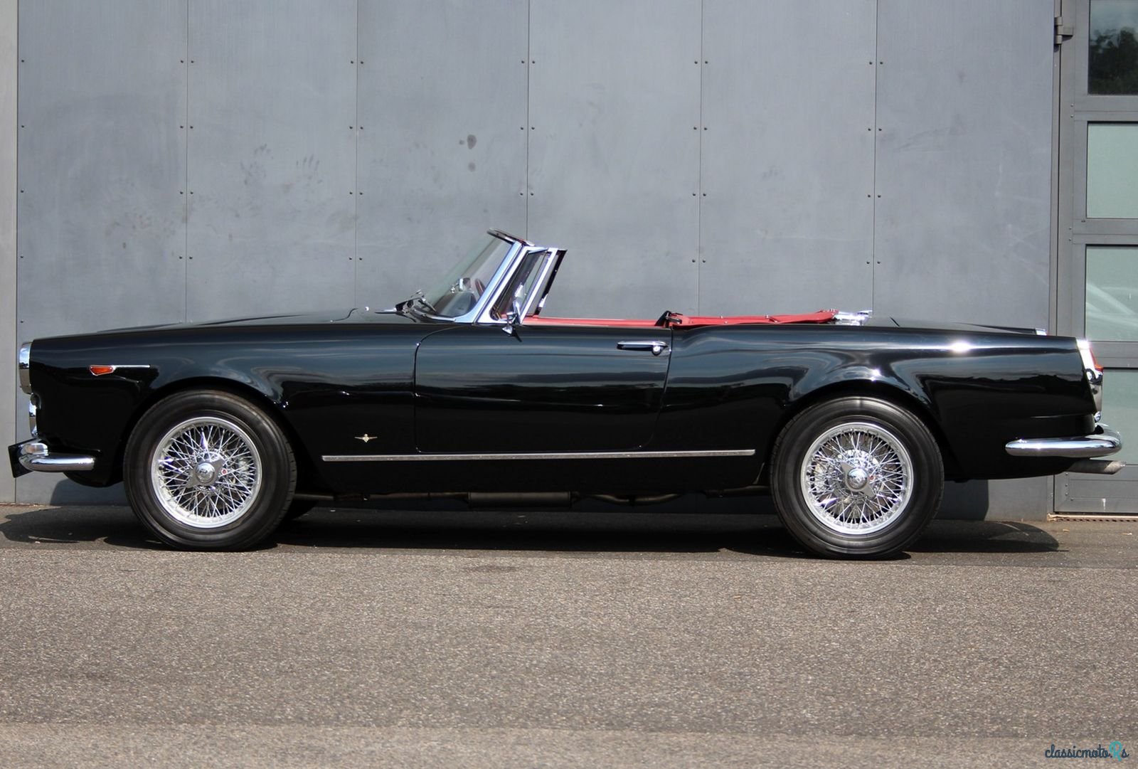 1964' Alfa Romeo 2600 Spider photo #5