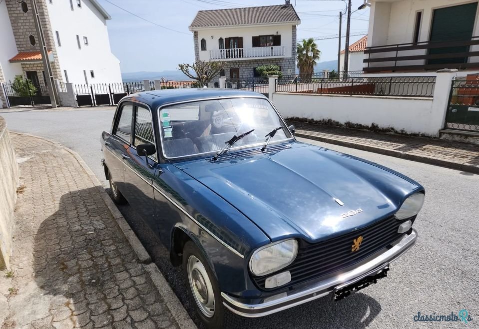 1975' Peugeot 204 photo #1