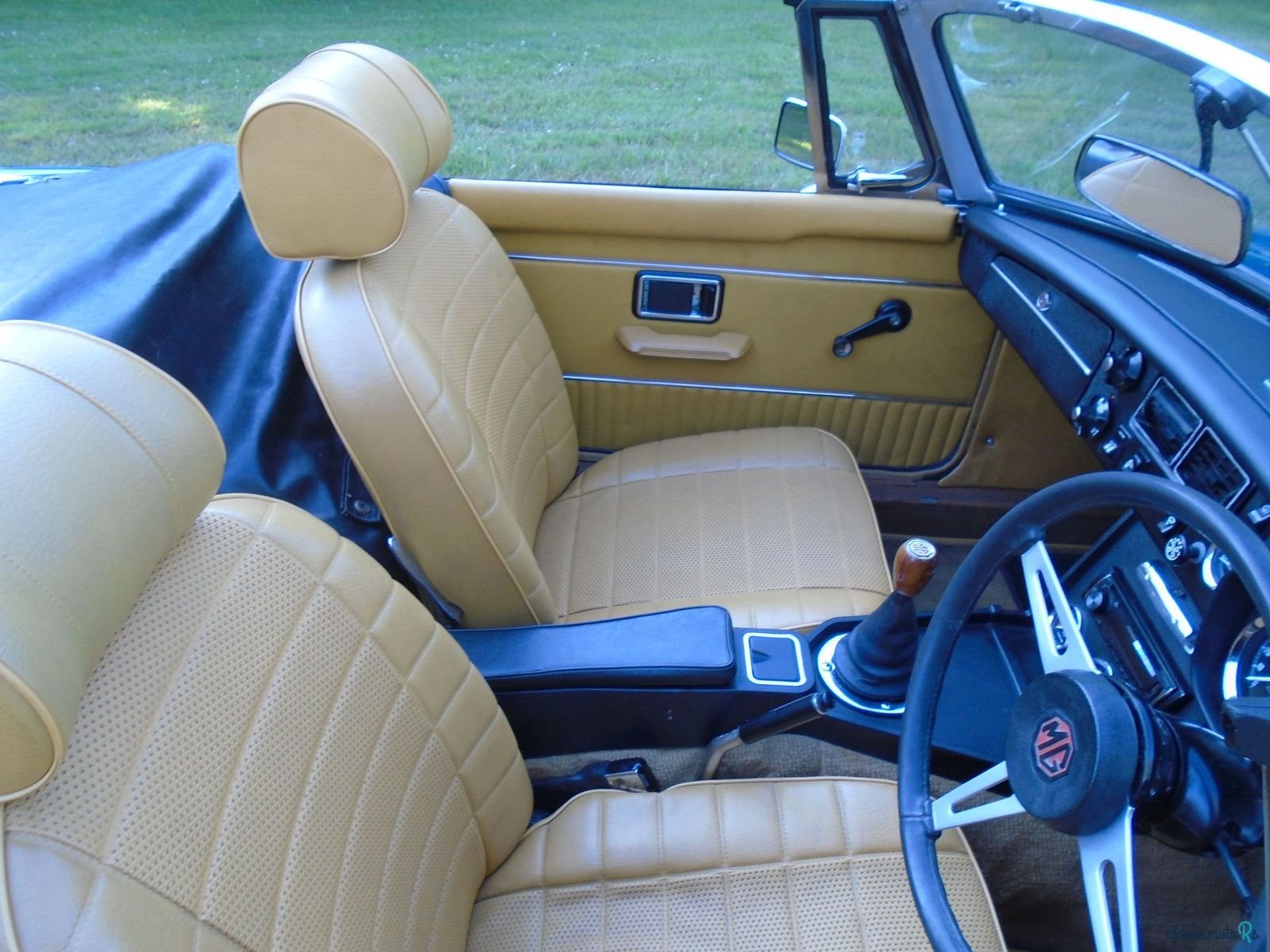 1973' MG MGB Roadster photo #6